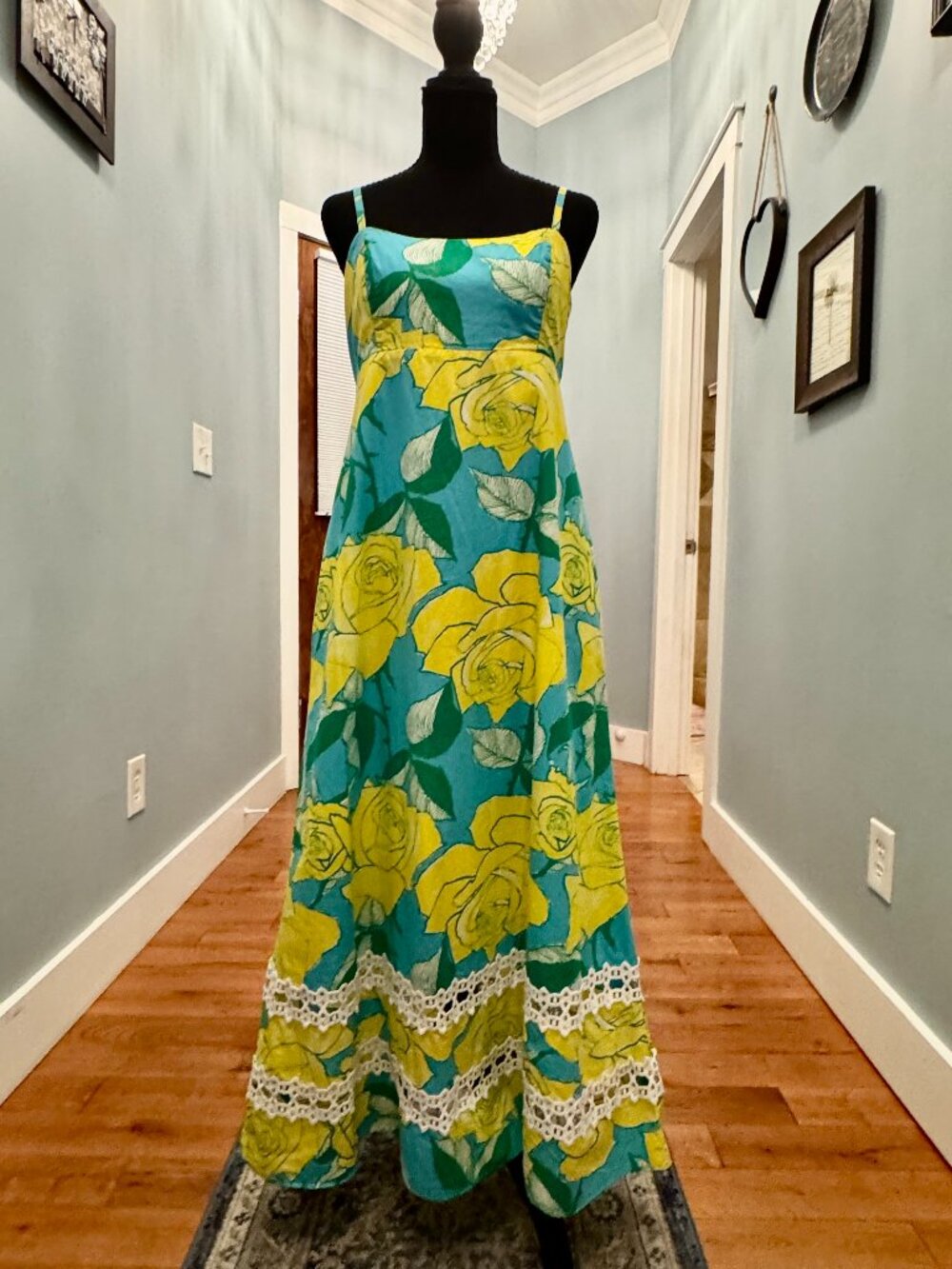 Lilly Pulitzer Haliey Midi Dress Blue Curacao Rose Bud Size 6 Pockets